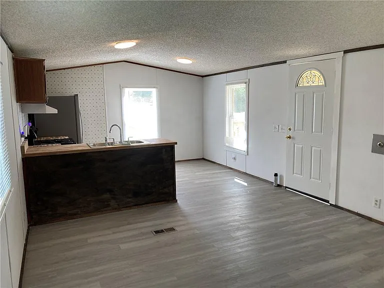1496 Cleveland Hwy — Photo 14
