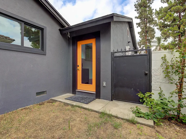 20650 Cantlay St — Photo 7