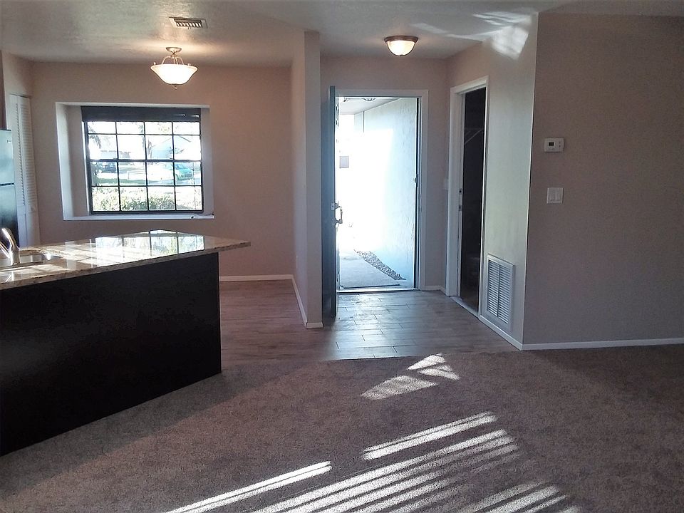 1st image of 4529 Oak Forest Ct