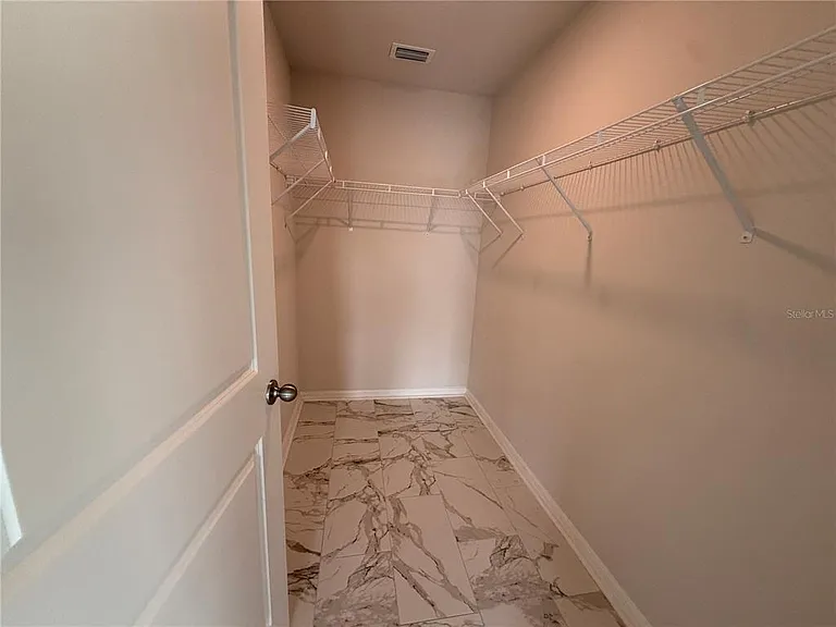 5831 Silver Moonlight Dr — Photo 8