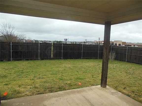 5th image of 2613 Cherry Hills Ln