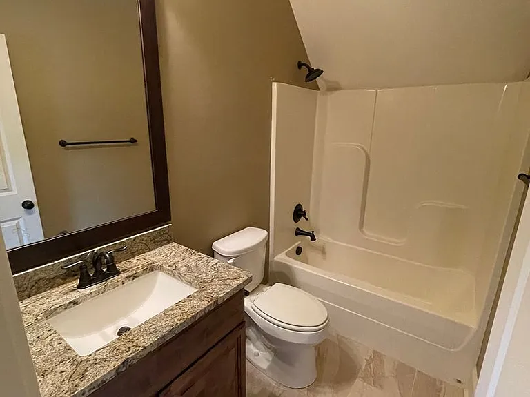 2803 Village Meadow Cv — Photo 15