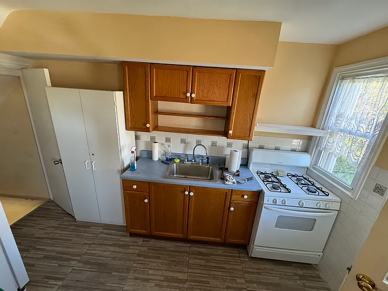 3054 Miller St — Photo 15