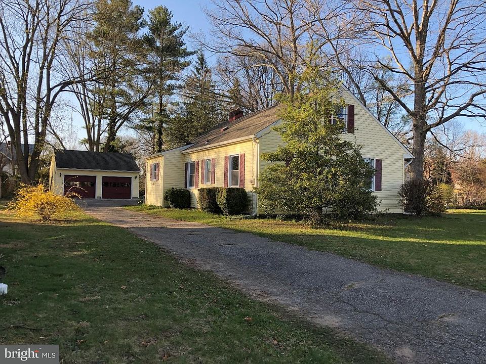2nd image of 60 N Main St