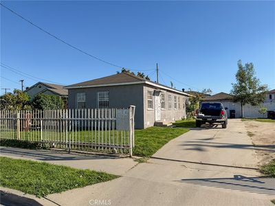 804 E Oaks St, Compton, CA, 90221