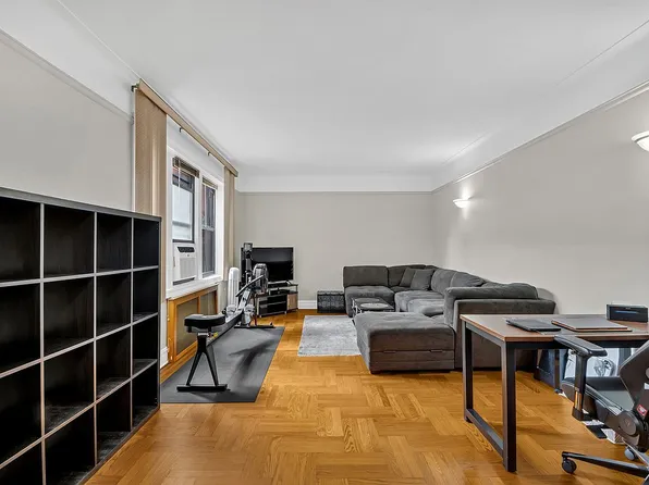 35-30 73rd St #5D, Jackson Heights, NY 11372
