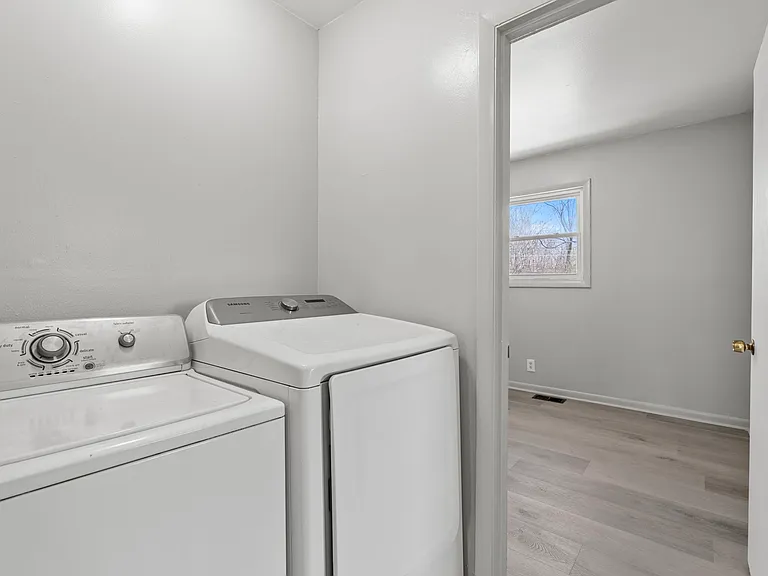 141 Delmont Dr #141 — Photo 13