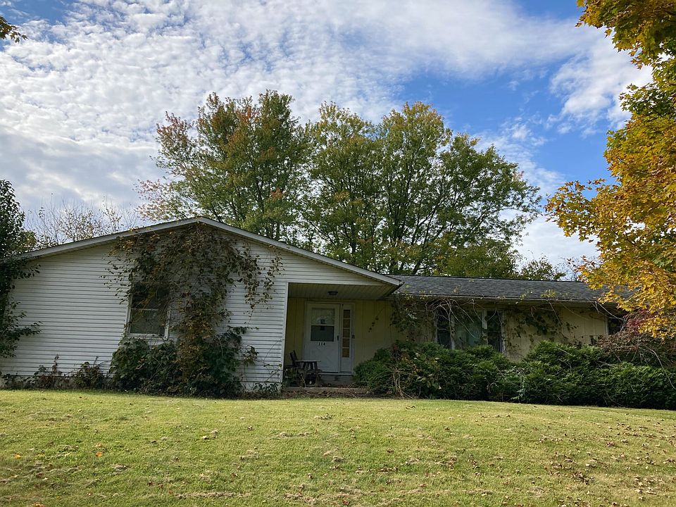 1st image of 114 Valley Dr SW