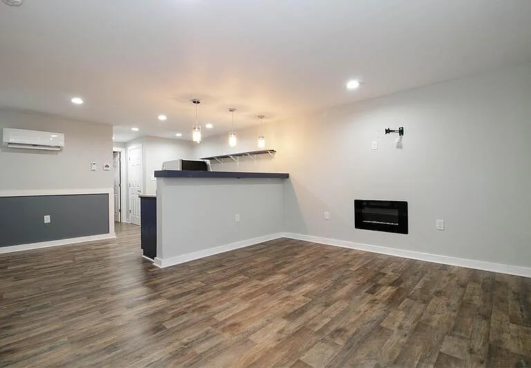 510 Diuguid St — Photo 2