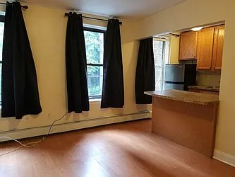 Rented by Manhattan Apartment Organization