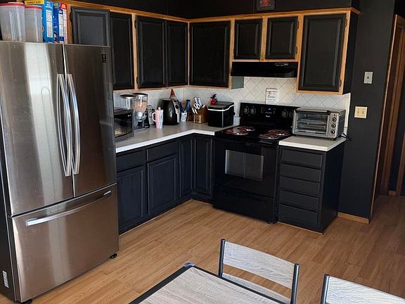 5th image of 1820 Amber Ave