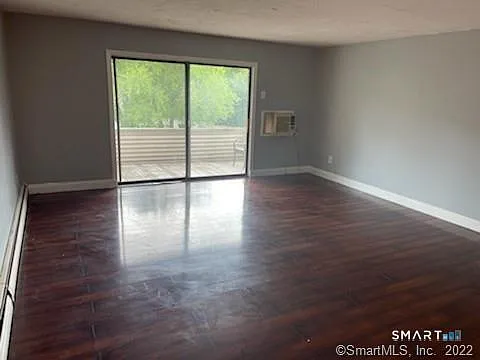 1 bed, 1.0 bath, 793 sqft, $1,400 — Photo 4