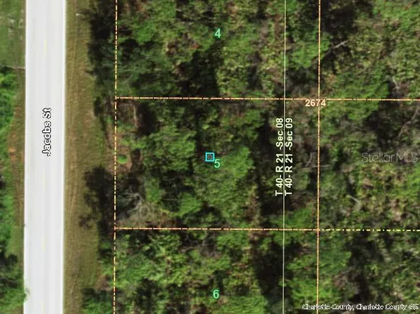 1296 Jacobs St #5, Pt Charlotte, FL 33953