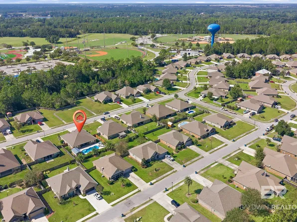 6050 Cobblestone Ct, Gulf Shores, AL 36542