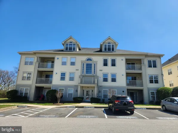 9141 Gracious End Ct Unit 203, Columbia, MD 21046