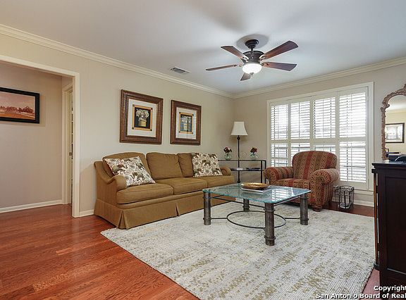 3rd image of 8415 Fredericksburg Rd APT 102