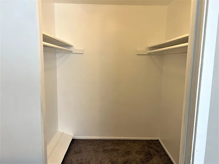 Groveland Apartment Partners (B)- Groveland Apartment Partners, LLC — Photo 8