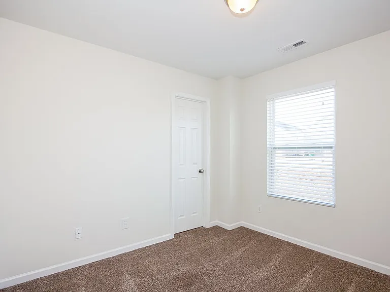 5437 Twin Brook Dr — Photo 14