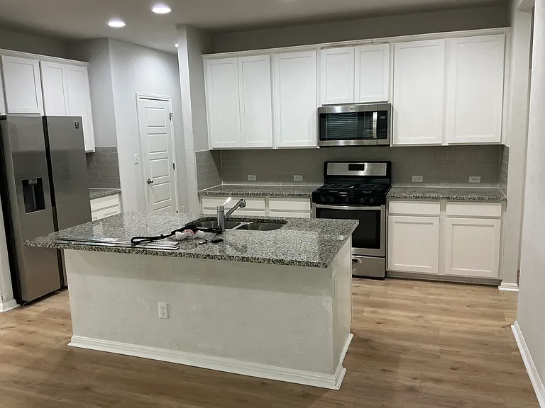 104 Cold Springs Loop — Photo 21