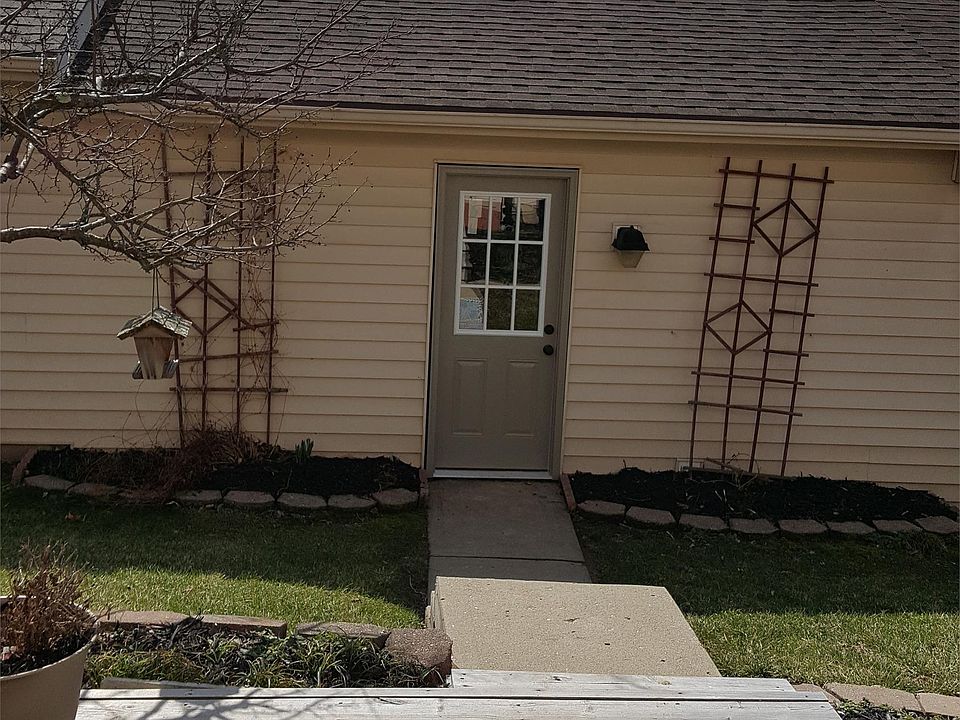 2nd image of 294 Progress Rd