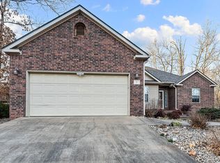 7 Aycock Ln, Bella Vista, AR 72715