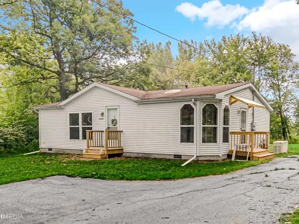 (undisclosed Address), Dyer, IN 46311