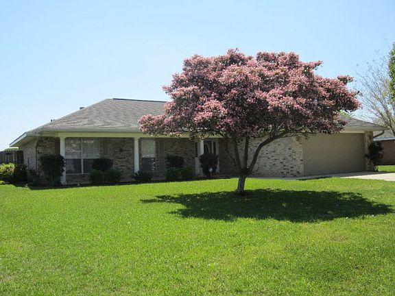4th image of 2595 E Ashford Park Dr