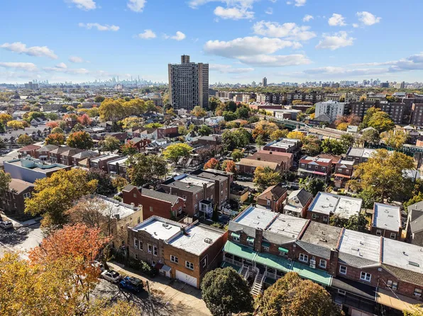 2037 Radcliff Avenue image 14 of 14