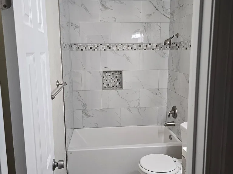 1740 N Ave — Photo 9
