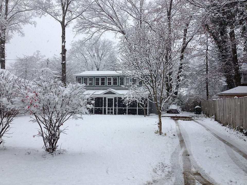 2nd image of 15722 Oak Ave