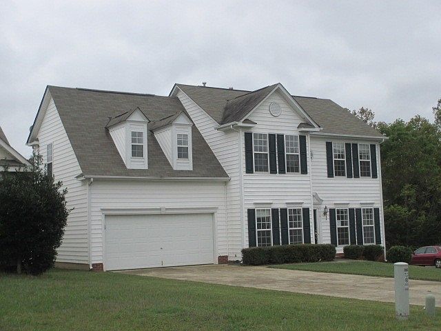 2nd image of 1811 Jeffrey Bryan Dr
