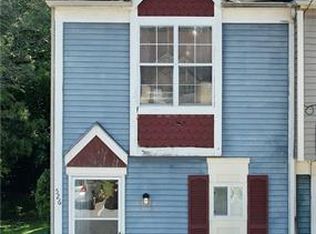 526 Prince Of Wales, Stone Mountain, GA 30083
