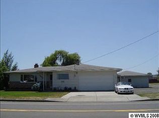 1270 S Airport Rd, Lebanon, OR 97355