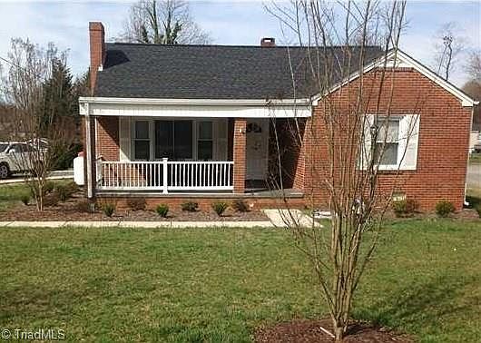 1st image of 3421 Summit Ave
