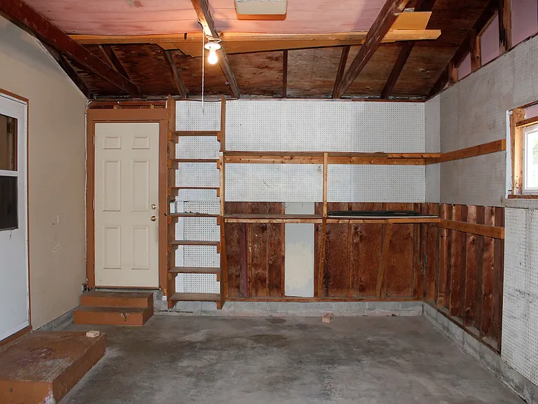 1309 Legeros Dr — Photo 31