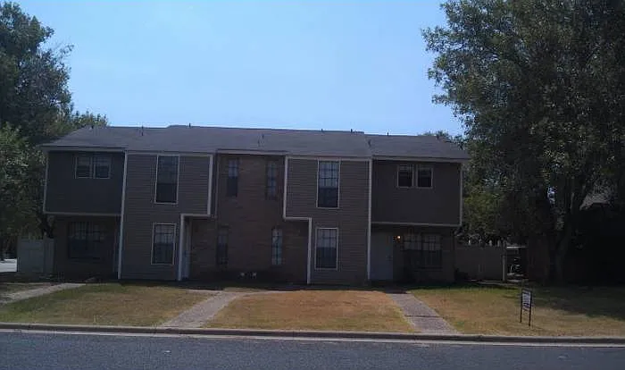 Photo 11