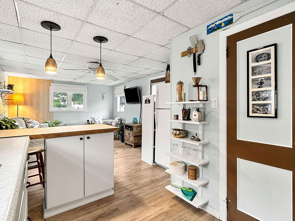 1st image of 83 Acorn Road