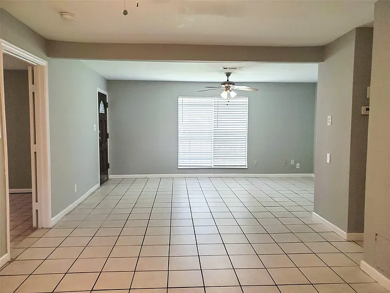 3020 Sagebrush Dr — Photo 1