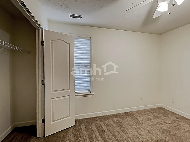 1504 Beaconcrest Cir — Photo 17
