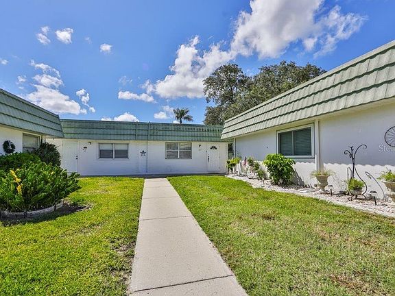 2nd image of 302 Andover Pl #147