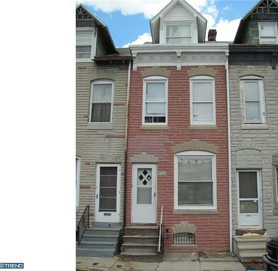 1st image of 1345 Moss St
