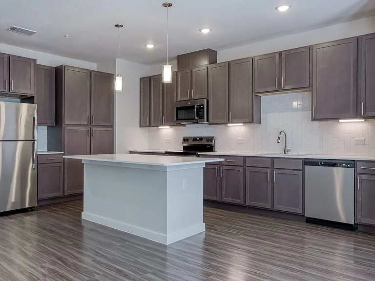 Lumen Residences — Photo 6