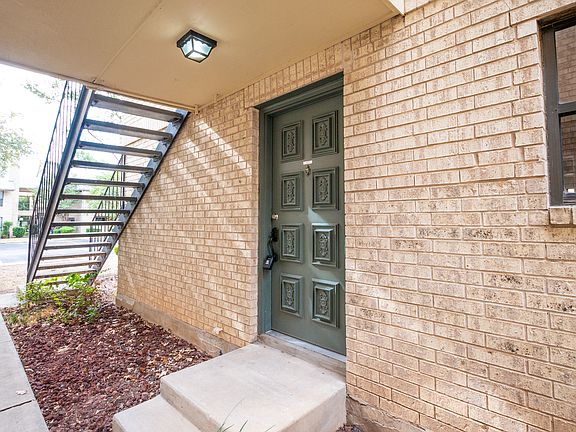 2nd image of 11843 BRAESVIEW #1401