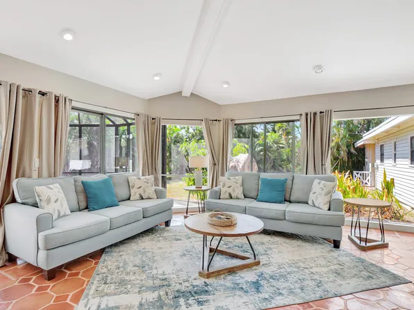 1266 Michigan Ave, Naples, FL