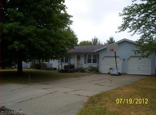 6119 Campus Park Ave SE, Kentwood, MI 49508