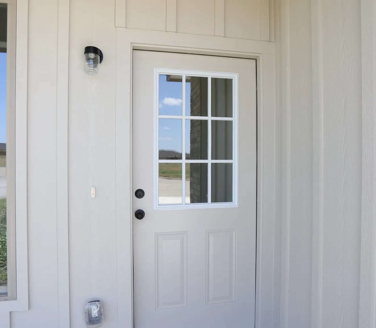 3 bed, 1330 sqft, $1,700 — Photo 2