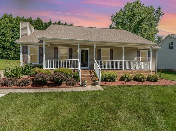 3865 Crusade Dr, Winston Salem, NC 27101