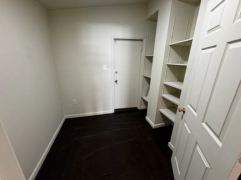 1000 Cedar Ave #4 — Photo 30