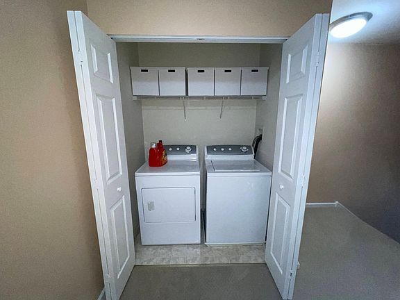 4th image of 1005 Balley Dr