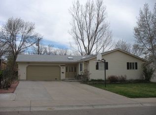6 Scotland Rd, Pueblo, CO 81001